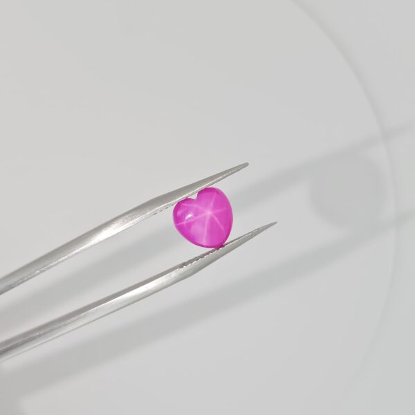 Zafiro Estrella corte Corazón Cabujón 3.19 ct