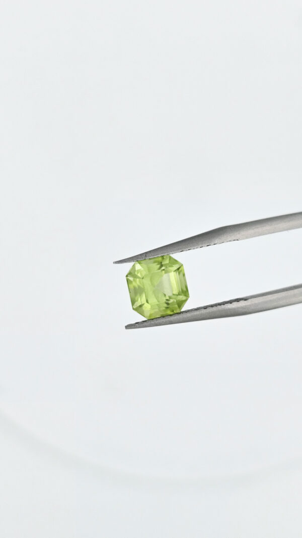 Peridoto corte Asscher 1.71 ct