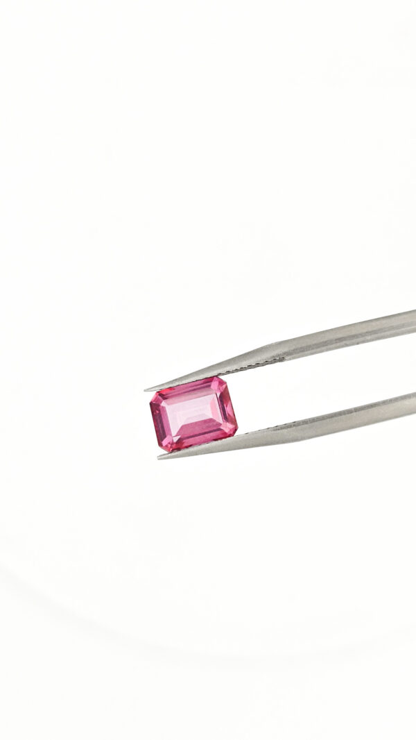 Topacio Rosa corte Esmeralda 1.93 ct