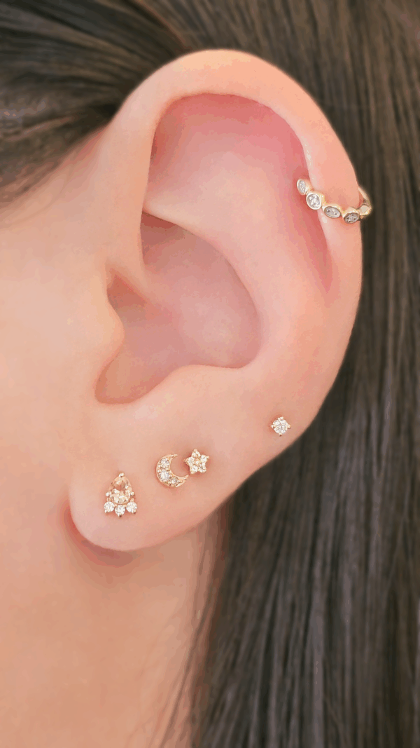 Piercing Delta Zafiro Amarillo * Oro Amarillo 14k - Imagen 2