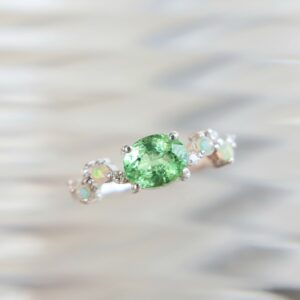 Anillo Layla de Tsavorita * Oro Blanco 14k Talla 5.5