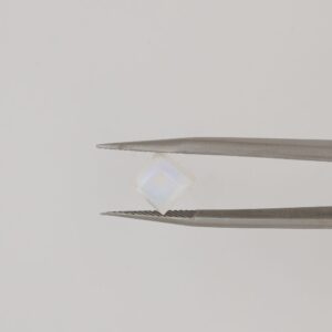 Moonstone corte Princesa Rose-cut 2.28ct
