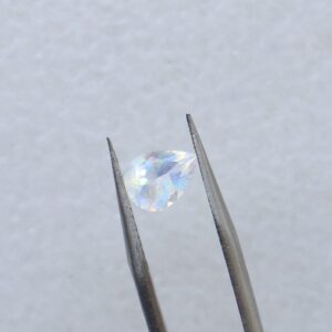 Moonstone Arcoíris corte Pera 1.00ct