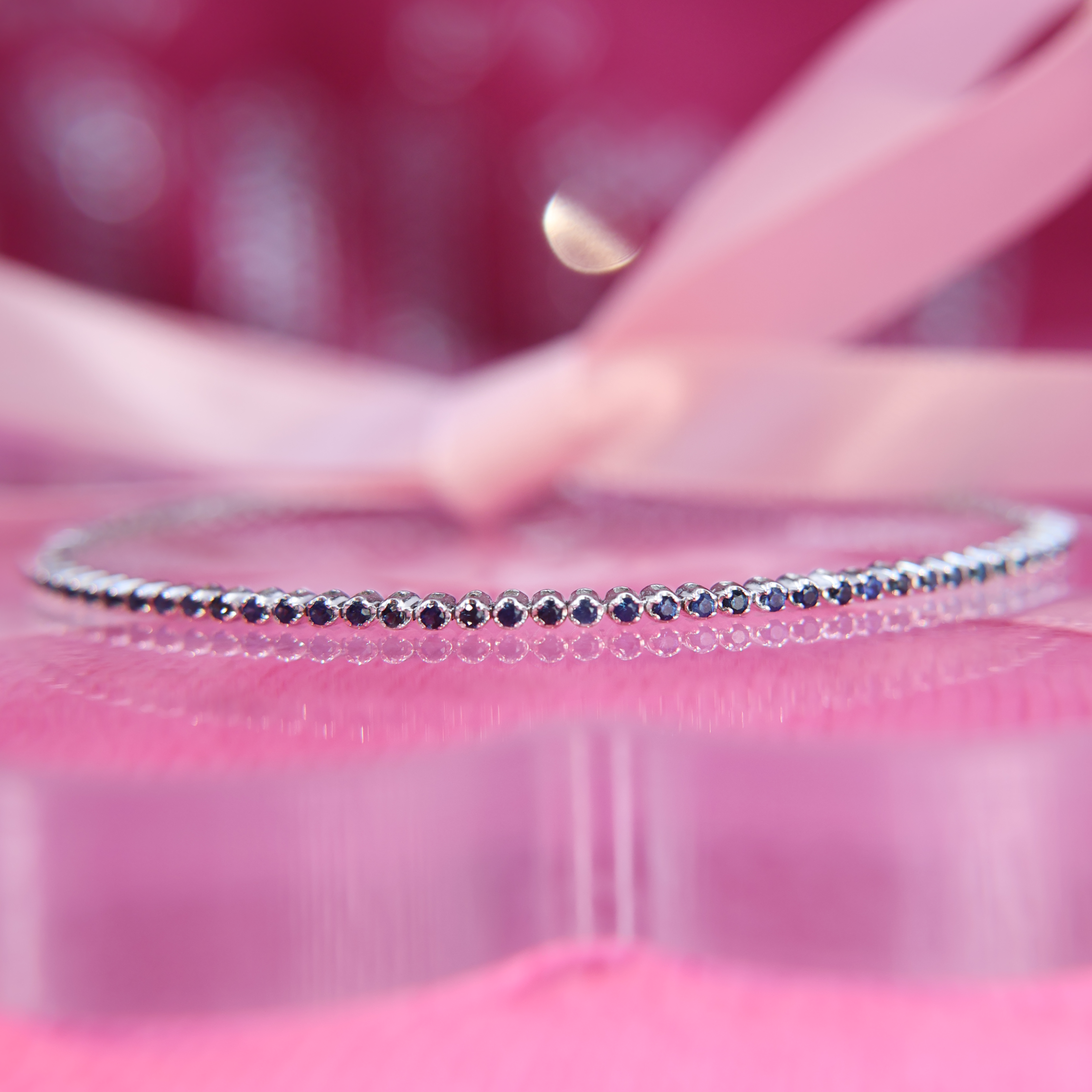 Pulsera Tennis Buttercup Micro Zafiros Azules * Oro Blanco 14k