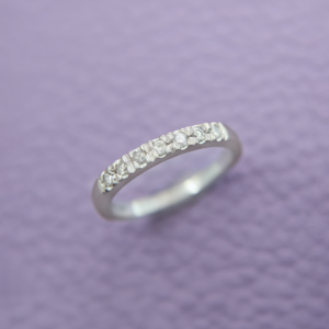 Anillo Ilse de Diamantes * Oro Blanco 14k Talla 4.5
