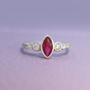 Anillo Zoe de Circonias * Plata Talla 5