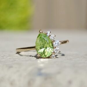 Anillo Sylvia