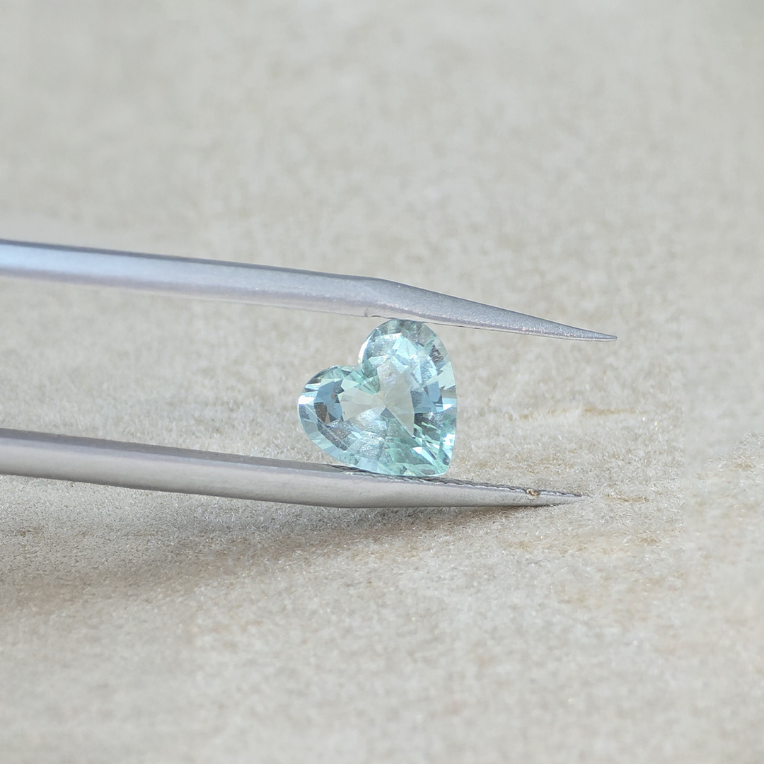 Berilo Verde corte Corazón 1.50ct